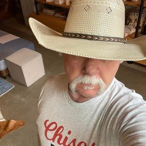 Meet your Posher, Chris